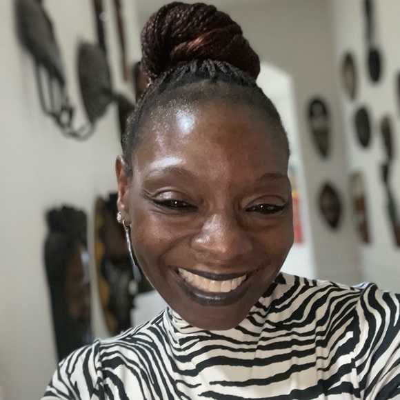 Meet your Posher, Kysha - Picture 3 of 3